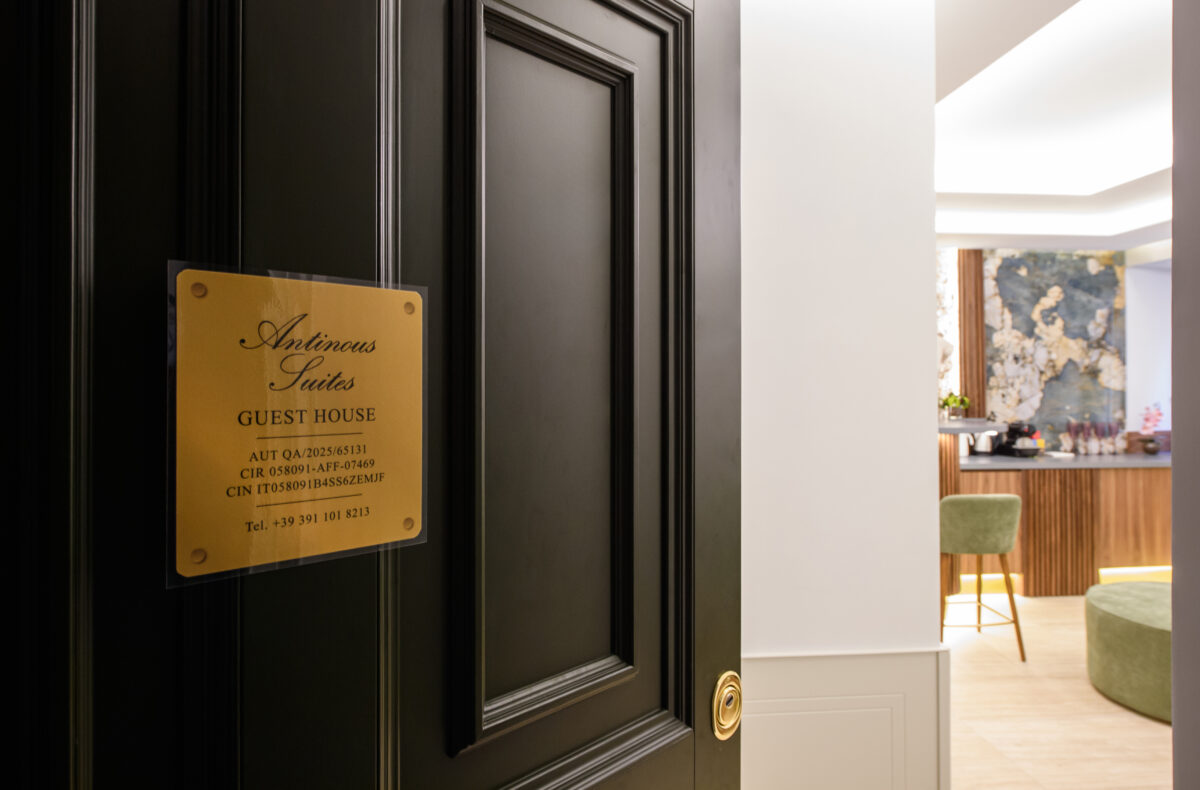 Antinous suite_D4S_7985 Antinous suite_D4S_7985